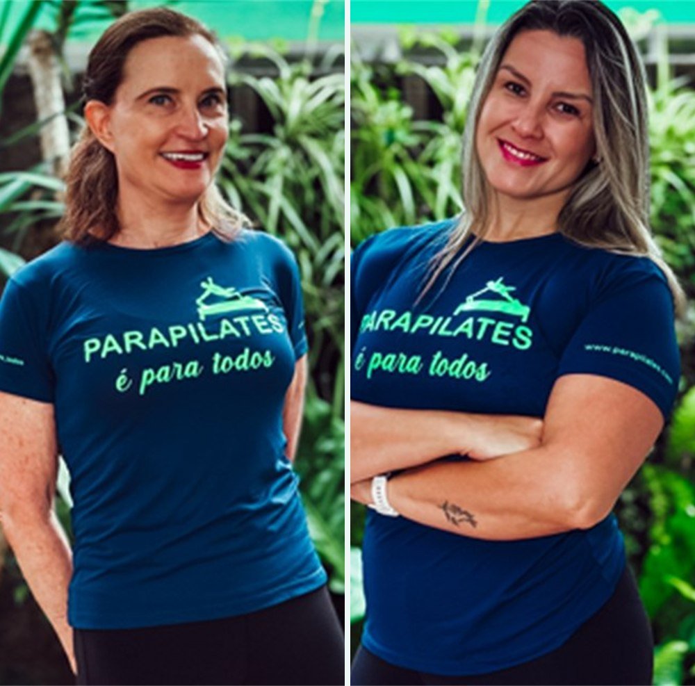 Martha Arno e Vânia Cruz, formadoras do curso, de camiseta azul-marinho da Parapilates.